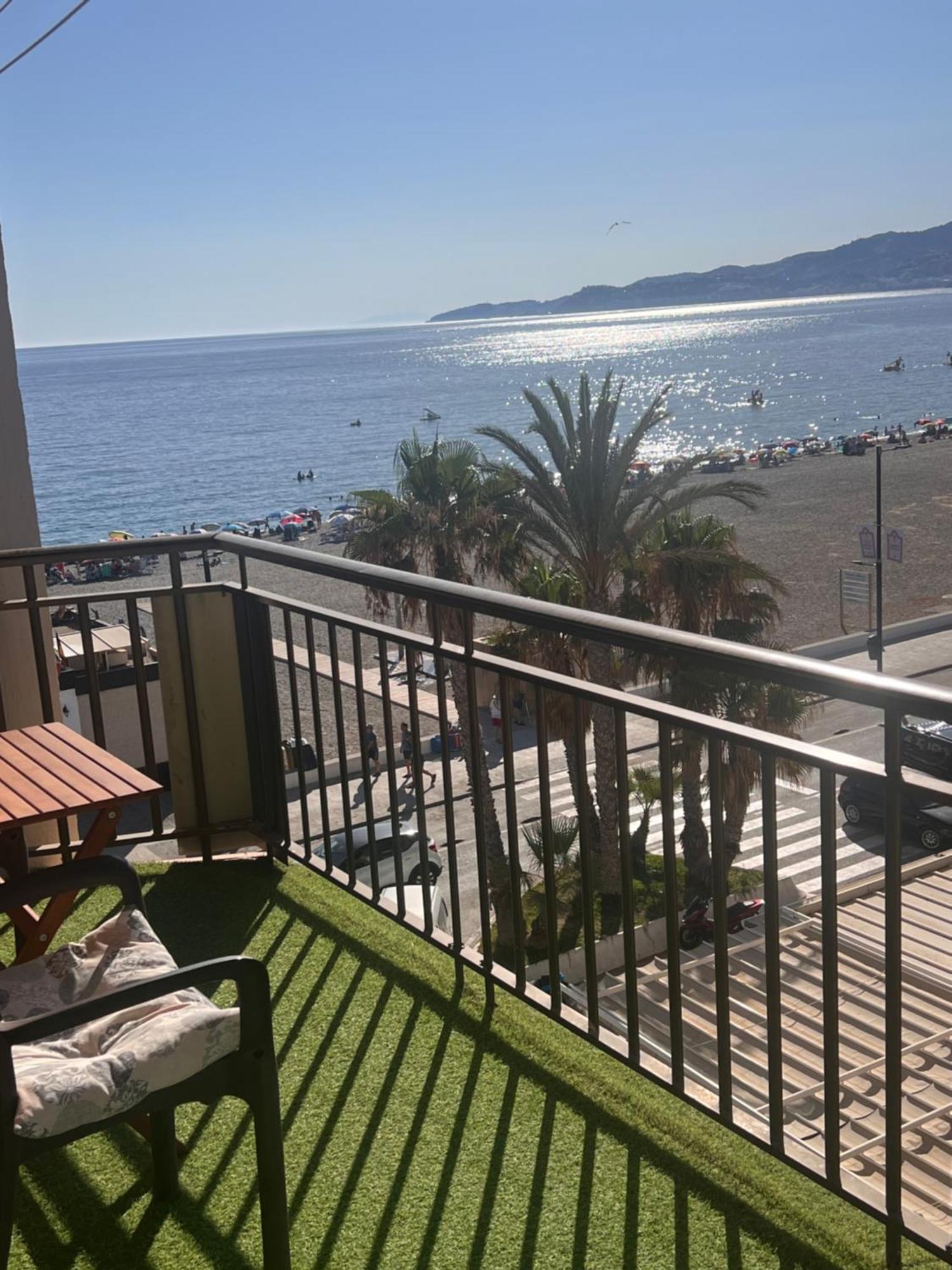 Salobreña Apartamento En Primera Linea De Playa מראה חיצוני תמונה